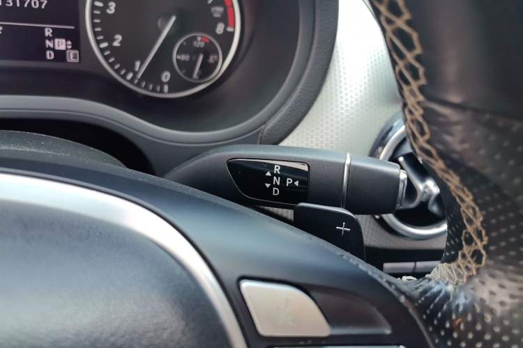 Used Mercedes-Benz B-Class 2012 B 200 Gear Lever