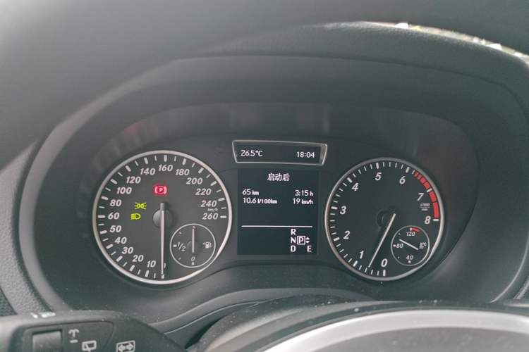 Used Mercedes-Benz B-Class 2012 B 180 Instrument Cluster