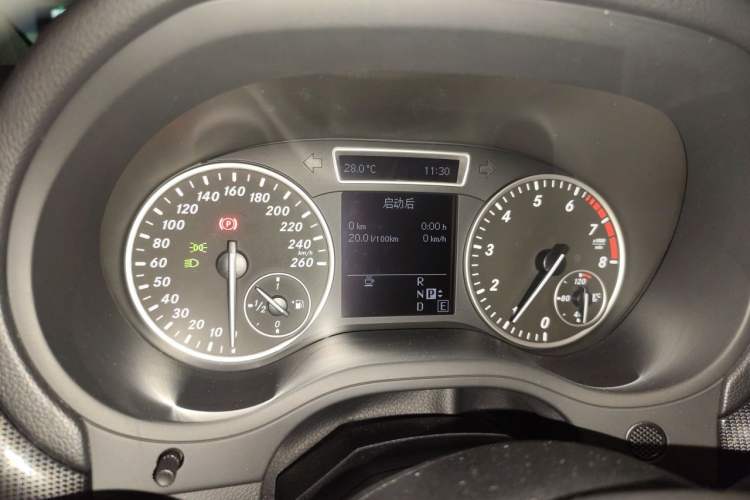 Used Mercedes-Benz B-Class 2012 B 180 Instrument Cluster