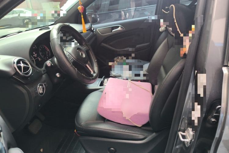 Used Mercedes-Benz B-Class 2012 B 180 Left Front Seat