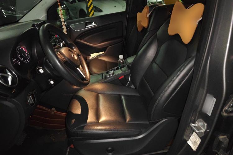 Used Mercedes-Benz B-Class 2012 B 180 Left Front Seat