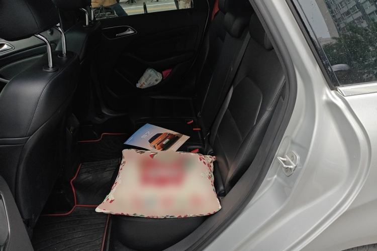 Used Mercedes-Benz B-Class 2012 B 180 Left Rear Seat