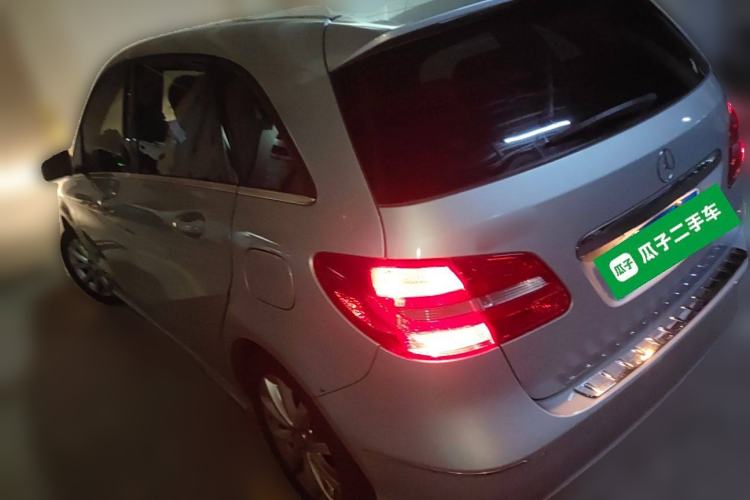 Used Mercedes-Benz B-Class 2012 B 180 Rear Left 45 Deg