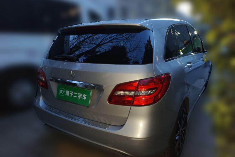 Used Mercedes-Benz B-Class 2012 B 200 Rear Right 45 Deg