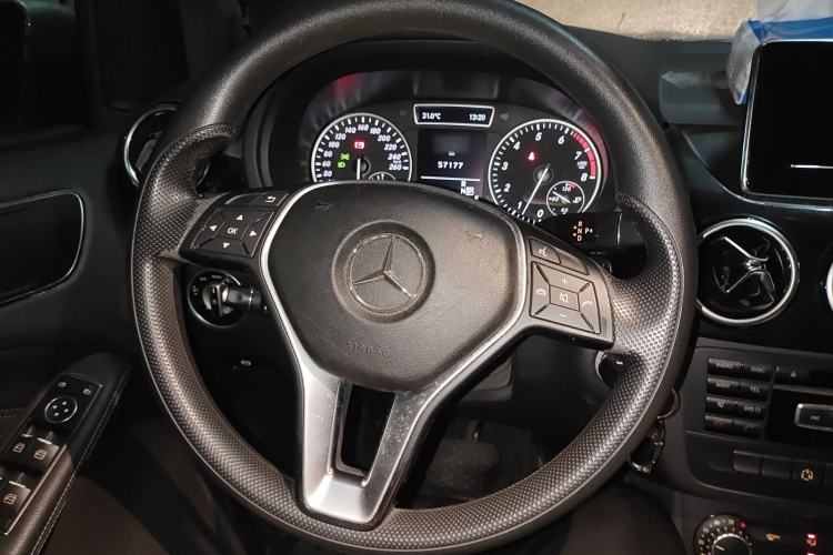 Used Mercedes-Benz B-Class 2012 B 180 Steering Wheel