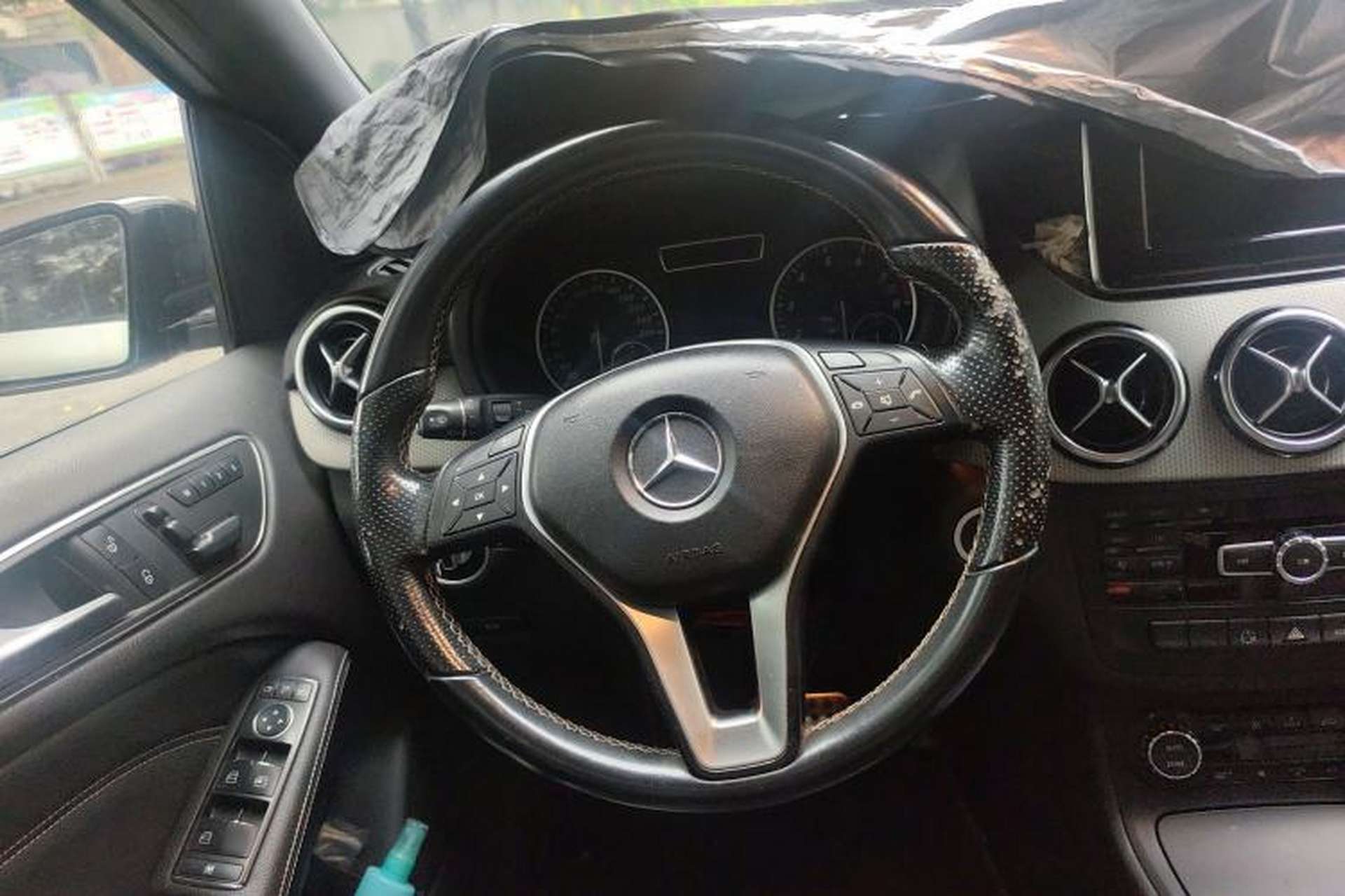 Used Mercedes-Benz B-Class 2012 B 200 Steering Wheel