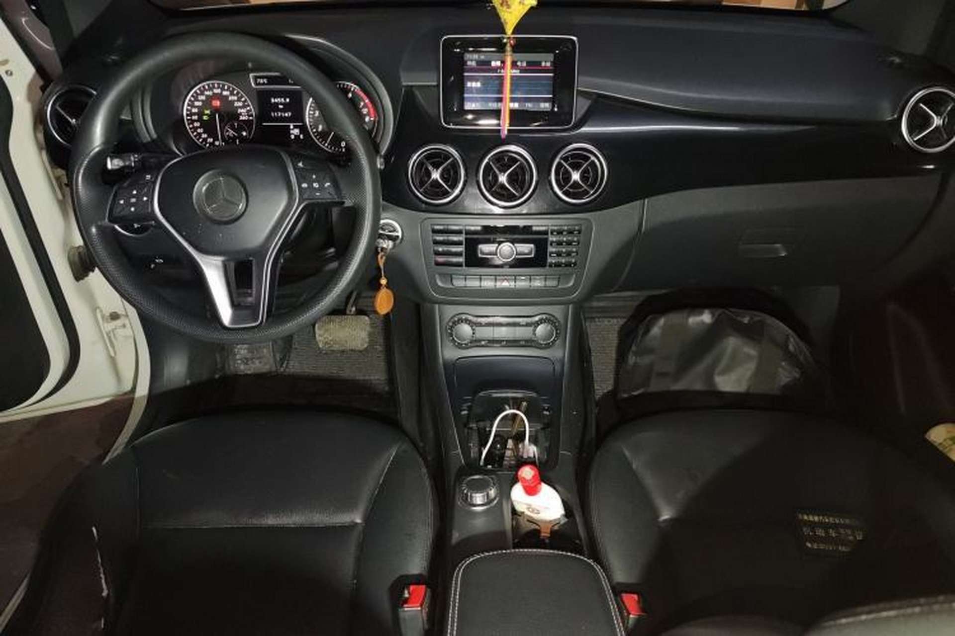 Used Mercedes-Benz B-Class 2012 B 180 Center Console