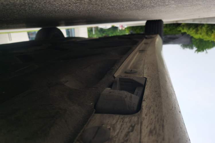 Used Mercedes-Benz B-Class 2012 B 180 Chassis Front Right