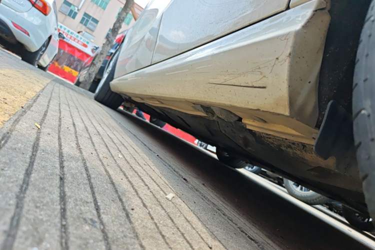 Used Mercedes-Benz B-Class 2012 B 180 Chassis Rear Left