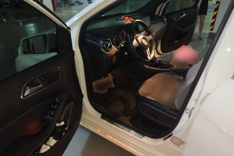Used Mercedes-Benz B-Class 2012 B 200 Driver Seat