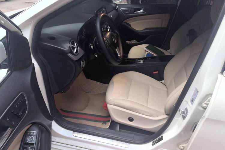 Used Mercedes-Benz B-Class 2012 B 200 Driver Seat