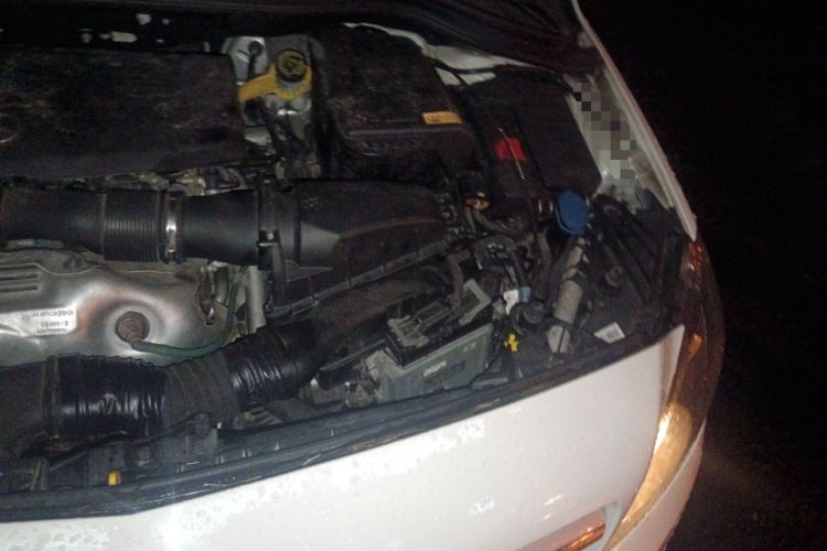 Used Mercedes-Benz B-Class 2012 B 180 Engine Bay Left