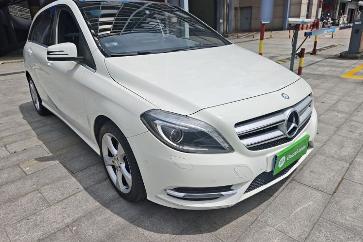 Used Mercedes-Benz B-Class 2012 B 200 Exterior 1