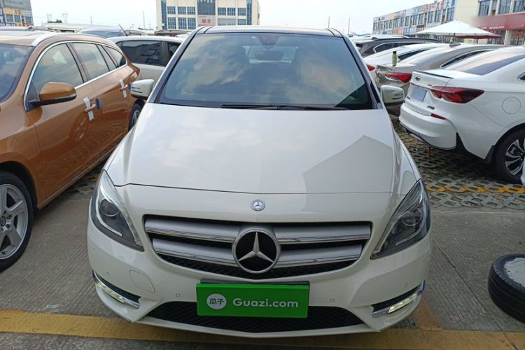 Used Mercedes-Benz B-Class 2012 B 200 Exterior 1