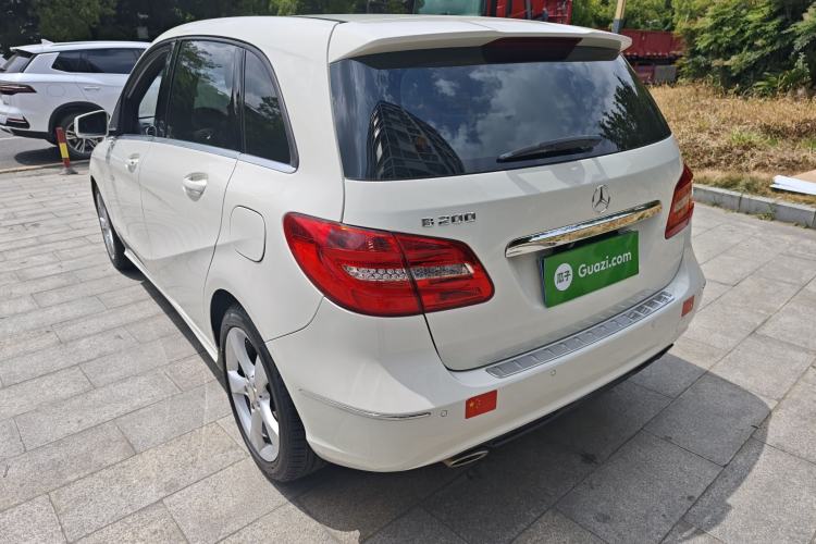 Used Mercedes-Benz B-Class 2012 B 200 Exterior 3