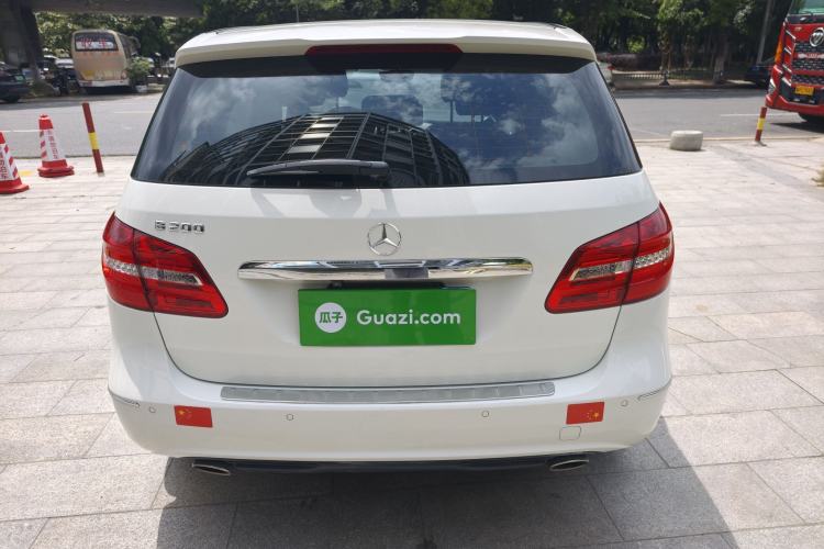Used Mercedes-Benz B-Class 2012 B 200 Exterior 4