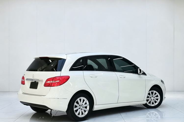 Used Mercedes-Benz B-Class 2012 B 180 base model (imported) Exterior 6