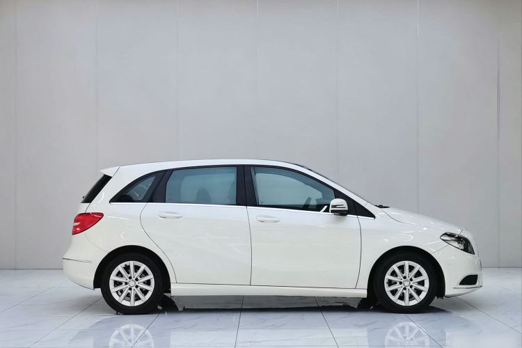 Used Mercedes-Benz B-Class 2012 B 180 base model (imported) Exterior 7