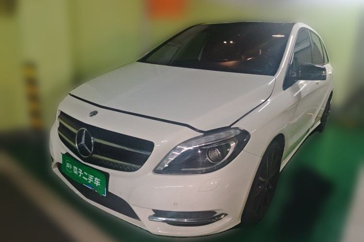 Ojetý Mercedes-Benz B-Class 2012 B 200 Guazi used car, China used car export, Used car for sale, Used cars, Cheapest cars for sale
