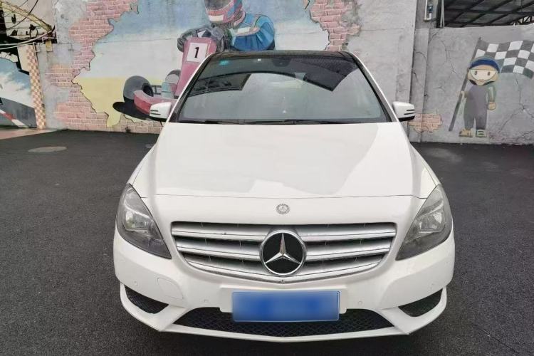 Used Mercedes-Benz B-Class 2012 B 180 Front