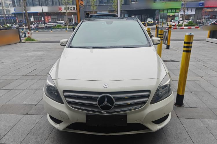 Used Mercedes-Benz B-Class 2012 B 180 base model (imported) Front
