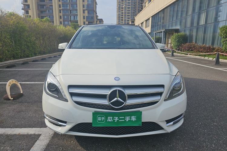 Used Mercedes-Benz B-Class 2012 B 200 Front
