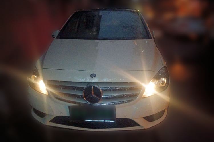 Used Mercedes-Benz B-Class 2012 B 180 Front