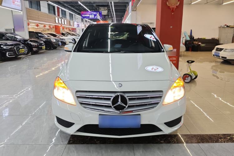 Used Mercedes-Benz B-Class 2012 B 180 Front