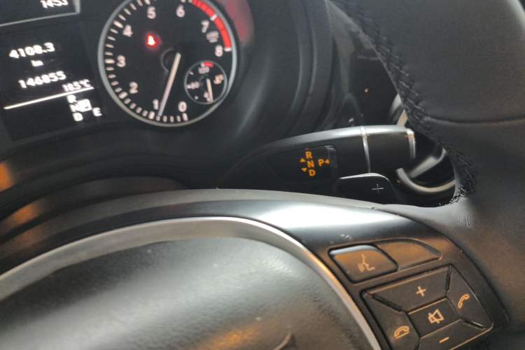 Used Mercedes-Benz B-Class 2012 B 180 Gear Lever