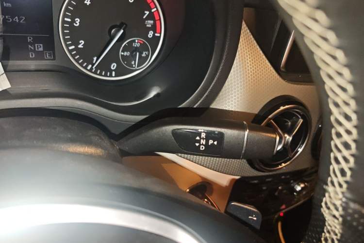 Used Mercedes-Benz B-Class 2012 B 200 Gear Lever