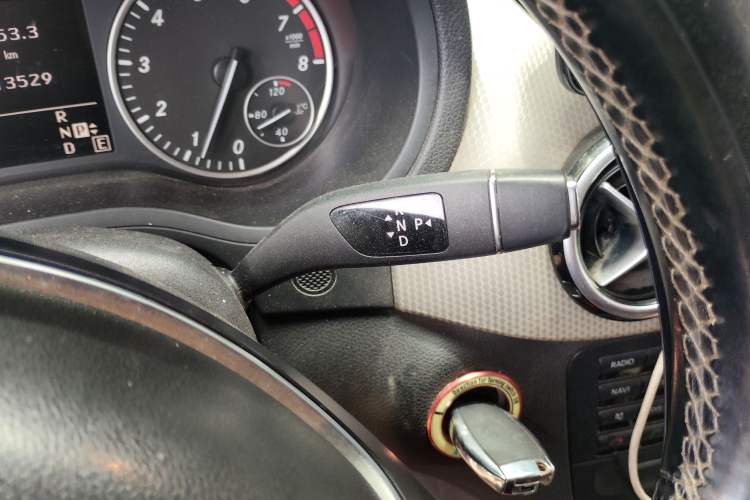 Used Mercedes-Benz B-Class 2012 B 200 Gear Lever
