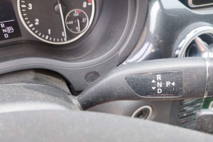 Used Mercedes-Benz B-Class 2012 B 180 Gear Lever