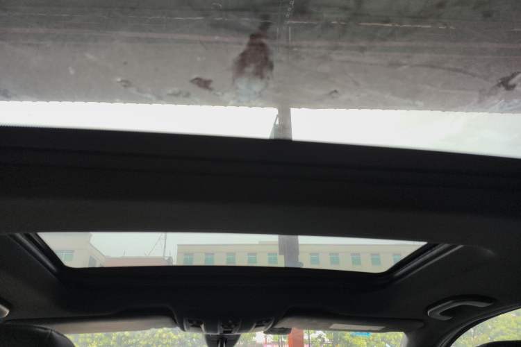 Used Mercedes-Benz B-Class 2012 B 180 Headliner
