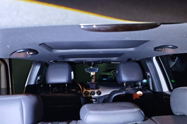 Used Mercedes-Benz B-Class 2012 B 200 Headliner