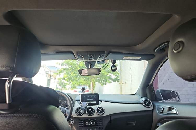 Used Mercedes-Benz B-Class 2012 B 200 Headliner