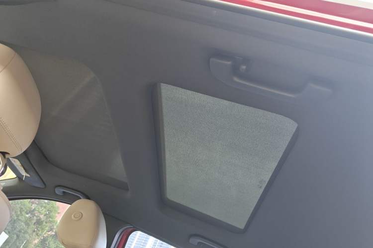 Used Mercedes-Benz B-Class 2012 B 180 Headliner