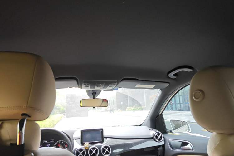 Used Mercedes-Benz B-Class 2012 B 180 Headliner