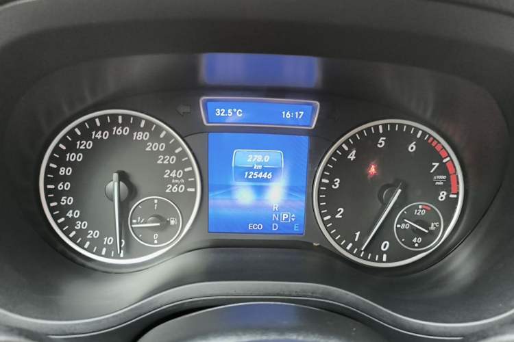 Used Mercedes-Benz B-Class 2012 B 200 Instrument Cluster