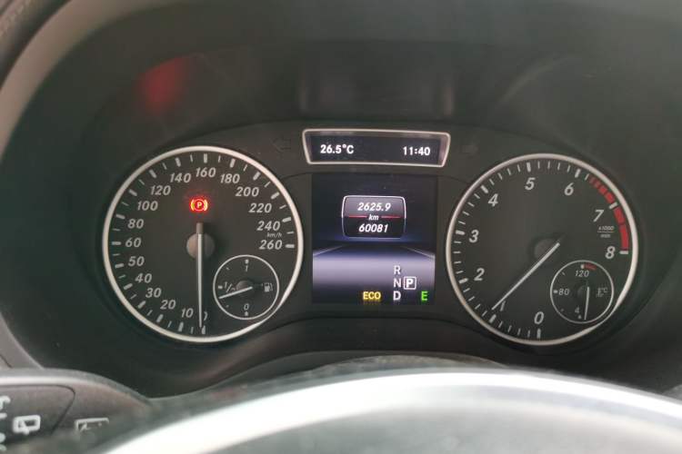 Used Mercedes-Benz B-Class 2012 B 200 Instrument Cluster