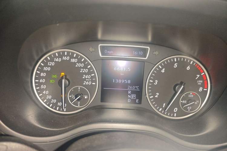 Used Mercedes-Benz B-Class 2012 B 180 Instrument Cluster