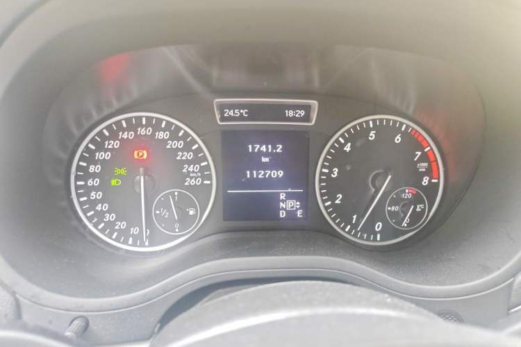 Used Mercedes-Benz B-Class 2012 B 180 Instrument Cluster