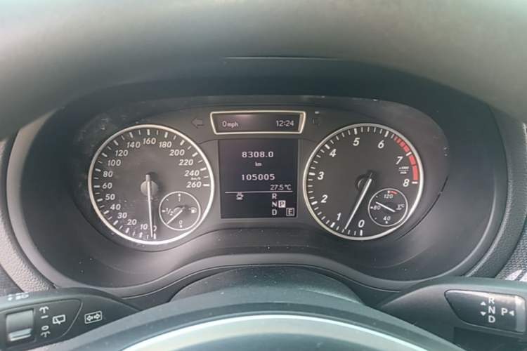 Used Mercedes-Benz B-Class 2012 B 180 Instrument Cluster