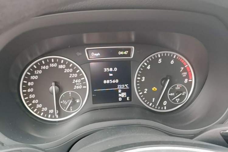 Used Mercedes-Benz B-Class 2012 B 180 Instrument Cluster