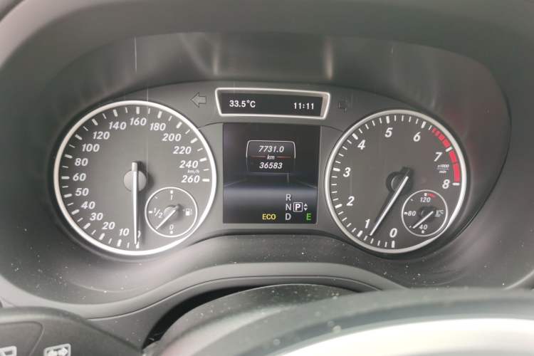 Used Mercedes-Benz B-Class 2012 B 200 Instrument Cluster