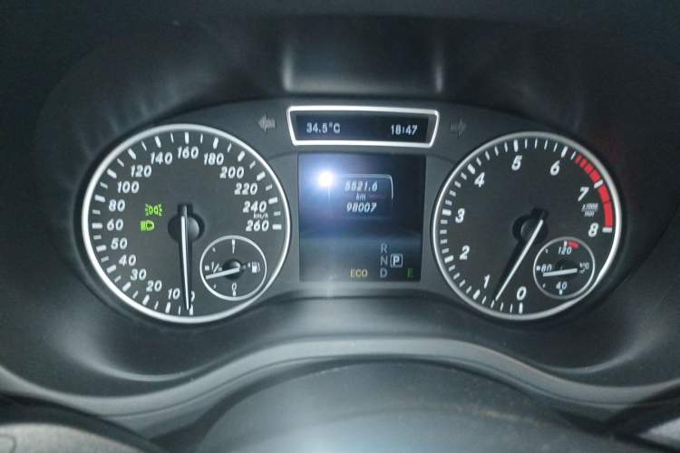 Used Mercedes-Benz B-Class 2012 B 200 Instrument Cluster