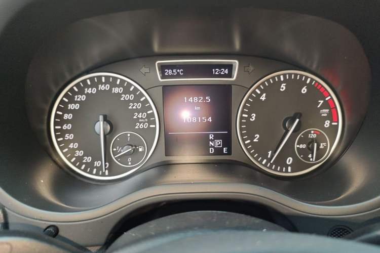 Used Mercedes-Benz B-Class 2012 B 180 Instrument Cluster