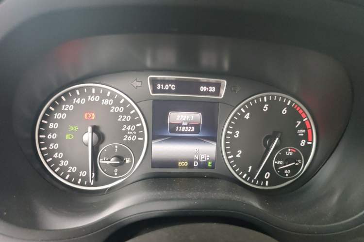 Used Mercedes-Benz B-Class 2012 B 200 Instrument Cluster