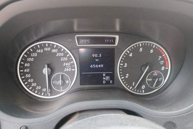 Used Mercedes-Benz B-Class 2012 B 180 Instrument Cluster