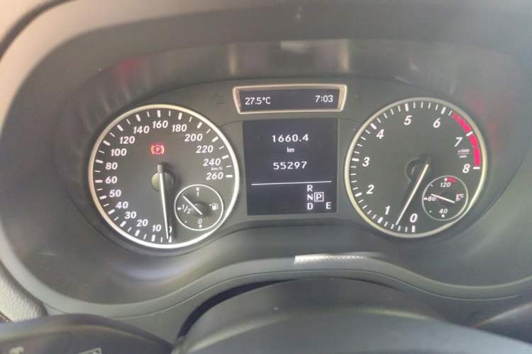 Used Mercedes-Benz B-Class 2012 B 180 Instrument Cluster