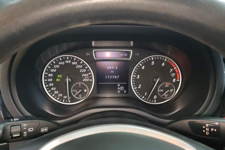 Used Mercedes-Benz B-Class 2012 B 180 Instrument Cluster